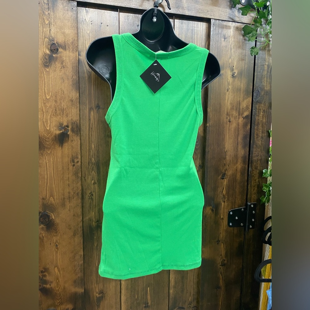 Zenana Ribbed Tank - Picture 3 of 4